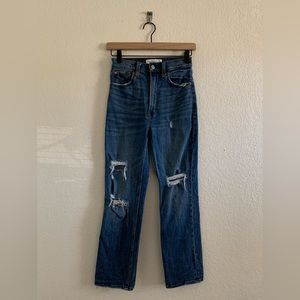 Abercrombie & Fitch The Ankle Straight Ultra High Rise Distressed Women’s 25/0s